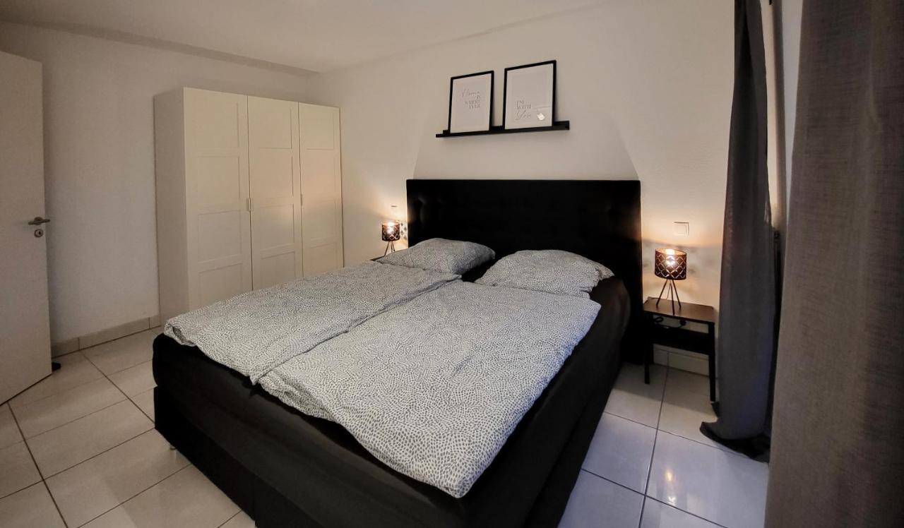 Schoene Und Ruhige Wohnung Direkt An Der Mosel Кобленц Экстерьер фото