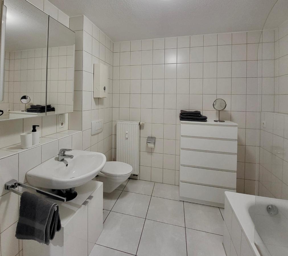 Schoene Und Ruhige Wohnung Direkt An Der Mosel Кобленц Экстерьер фото